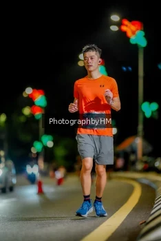 Runner Photo 3666663