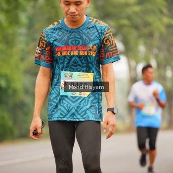 Runner Photo 3666676