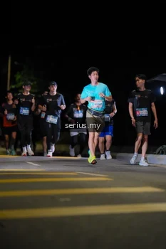 Runner Photo 3666683