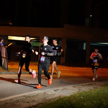 Runner Photo 3666770