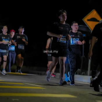 Runner Photo 3666845