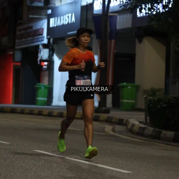 Runner Photo 3666999