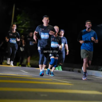 Runner Photo 3667006