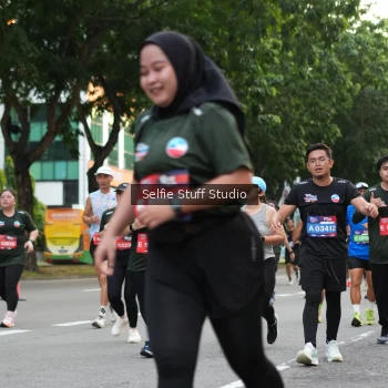 Runner Photo 3667031