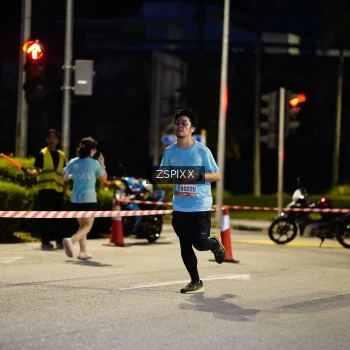 Runner Photo 3667063