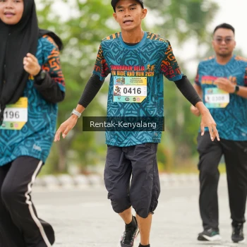Runner Photo 3667104