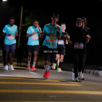Runner Photo 3667125