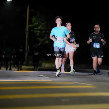 Runner Photo 3667235