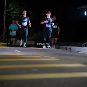 Runner Photo 3667256