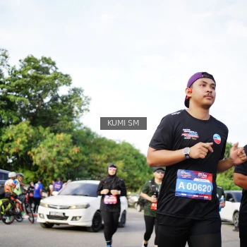 Runner Photo 3667270