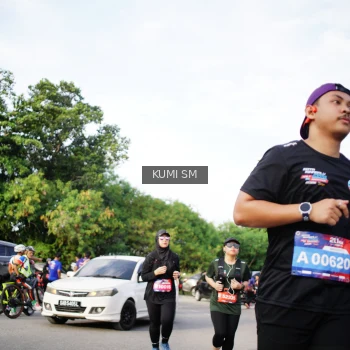Runner Photo 3667303