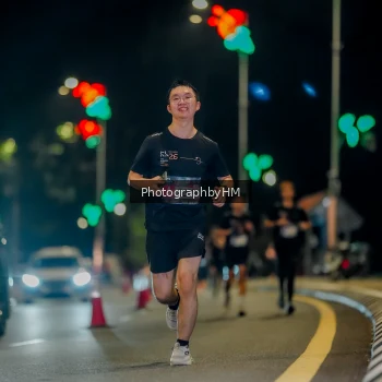 Runner Photo 3667337