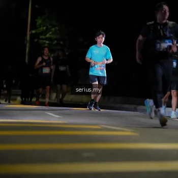 Runner Photo 3667343