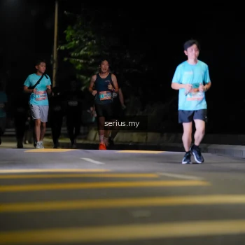 Runner Photo 3667347
