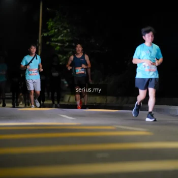 Runner Photo 3667365
