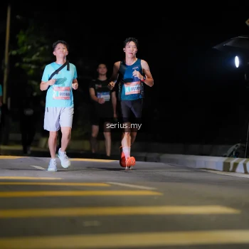 Runner Photo 3667396