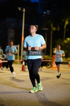 Runner Photo 3667414