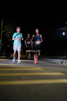 Runner Photo 3667421
