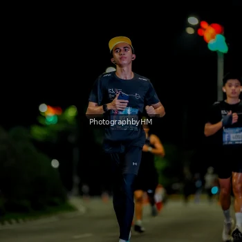 Runner Photo 3667442