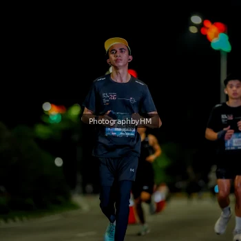 Runner Photo 3667446