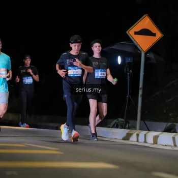 Runner Photo 3667455
