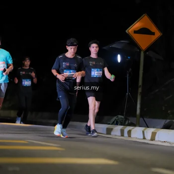 Runner Photo 3667459