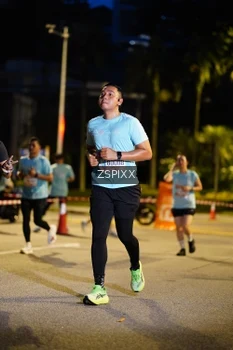 Runner Photo 3667465