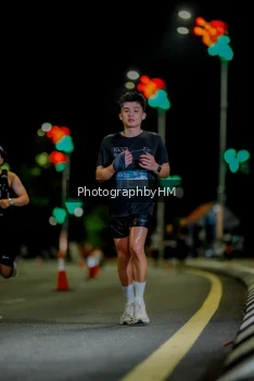 Runner Photo 3667480