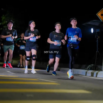Runner Photo 3667505