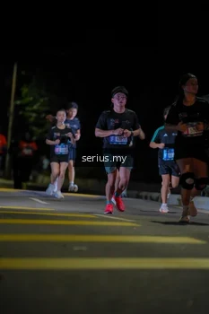 Runner Photo 3667568