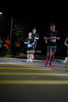 Runner Photo 3667578
