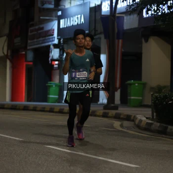 Runner Photo 3667588