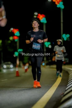 Runner Photo 3667593