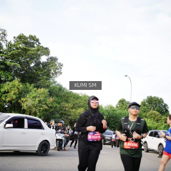 Runner Photo 3667627