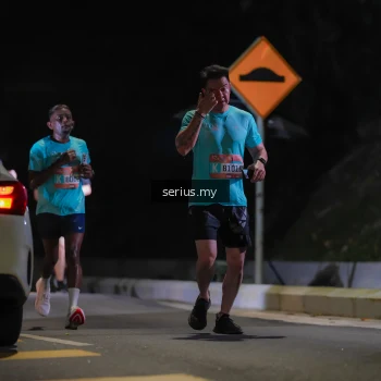 Runner Photo 3667645