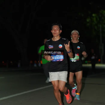 Runner Photo 3667763
