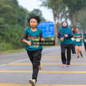Runner Photo 3667796