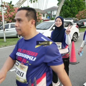Runner Photo 3667798
