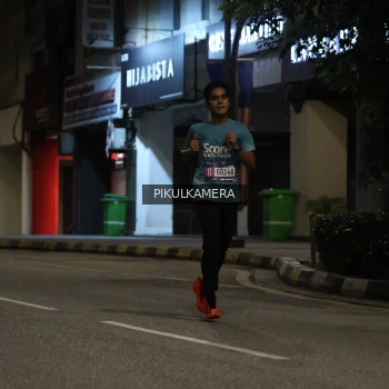 Runner Photo 3667809