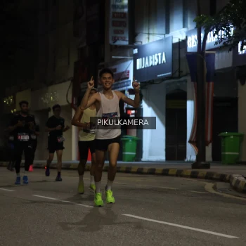 Runner Photo 3667835