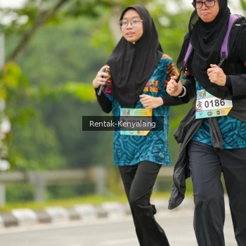 Runner Photo 3667845