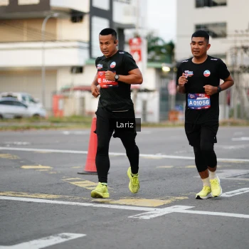 Runner Photo 3667873