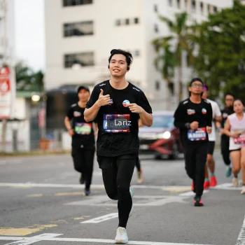 Runner Photo 3667912