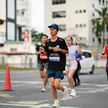 Runner Photo 3667975