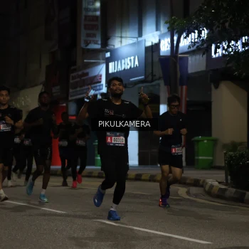 Runner Photo 3668065