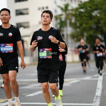 Runner Photo 3668075