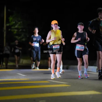 Runner Photo 3668076
