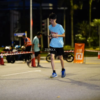 Runner Photo 3668087