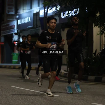 Runner Photo 3668192