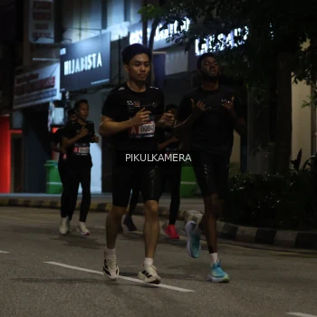 Runner Photo 3668196